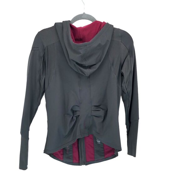 Hylete Jacket Womens Medium Gray Red Full Zip Hooded Thumb Holes Workout Gym - Picture 3 of 8